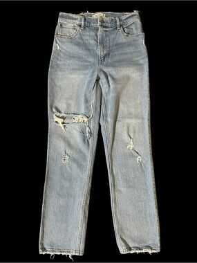 Abercrombie and Fitch woman’s the 90s straight ultra high-rise jeans size 28